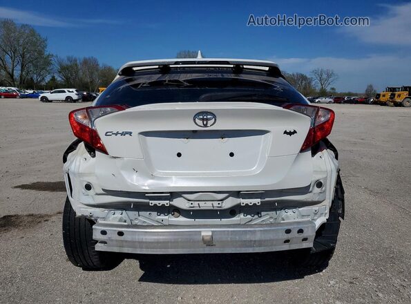 NMTKHMBX7JR050880 2018 TOYOTA C-HR White Widok z tyłu