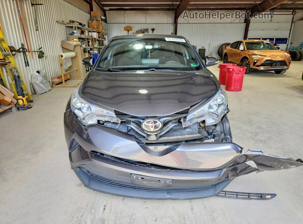 NMTKHMBX8KR099345 2019 TOYOTA C-HR Серый Вид спереди