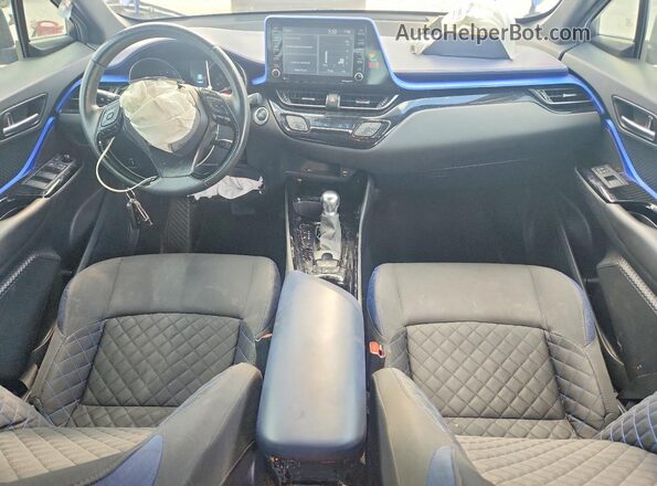 NMTKHMBX8MR123887 2021 TOYOTA C-HR Синий Вид панели приборов