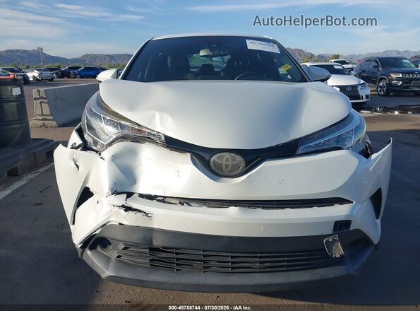 NMTKHMBX9JR009764 2018 TOYOTA C-HR Белый Вид спереди