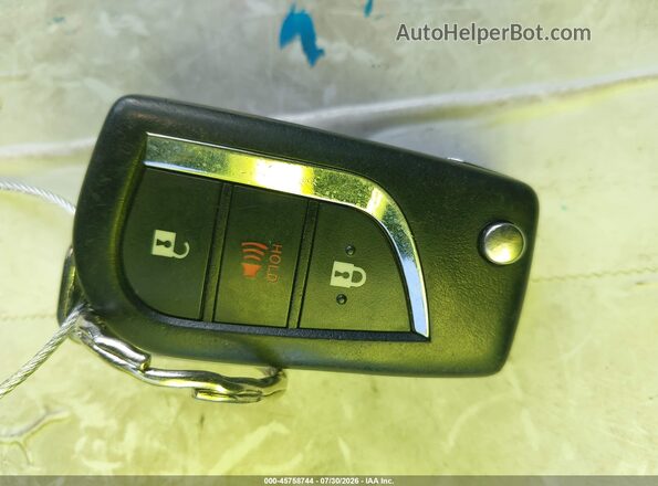 NMTKHMBX9JR009764 2018 TOYOTA C-HR Белый Вид панели приборов