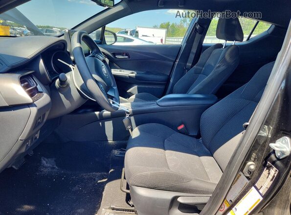 NMTKHMBX9KR081677 2019 TOYOTA C-HR Черный Вид салона спереди