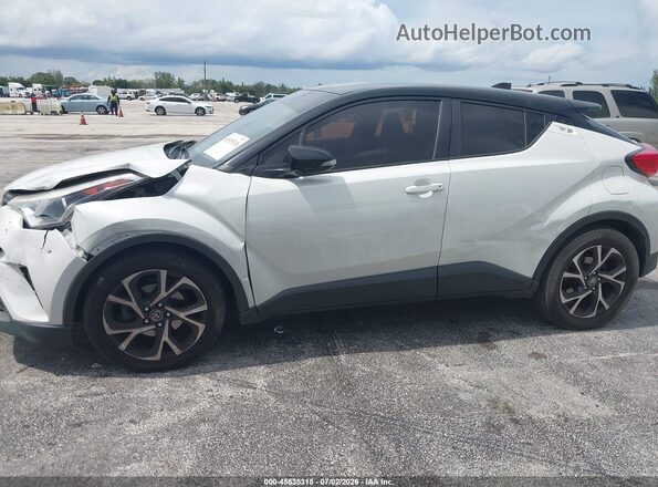 NMTKHMBXXKR097645 2019 TOYOTA C-HR White Вид спереду