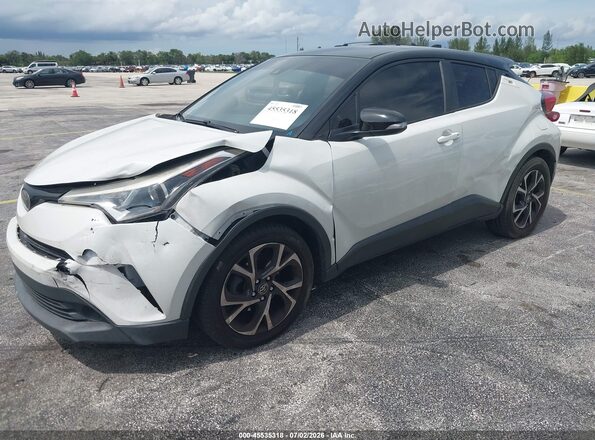 NMTKHMBXXKR097645 2019 TOYOTA C-HR White Передня ліва чверть