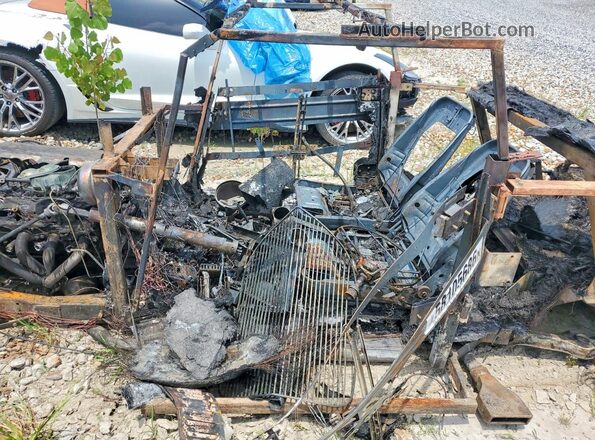 R4805 1934 FORD COUPE Burn Вид салону спереду