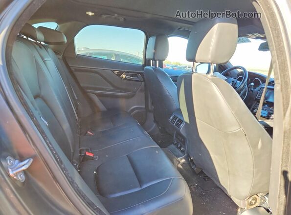SADCJ2BNXHA096616 2017 JAGUAR F-PACE Gray Вид задньої частини салону