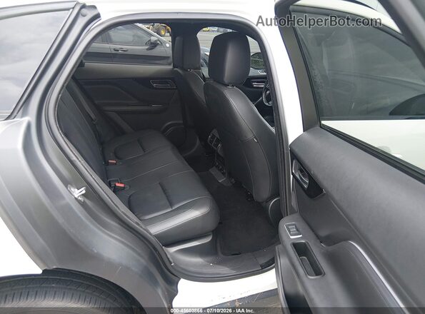 SADCJ2BV4HA883531 2017 JAGUAR F-PACE White Vista de la etiqueta del VIN