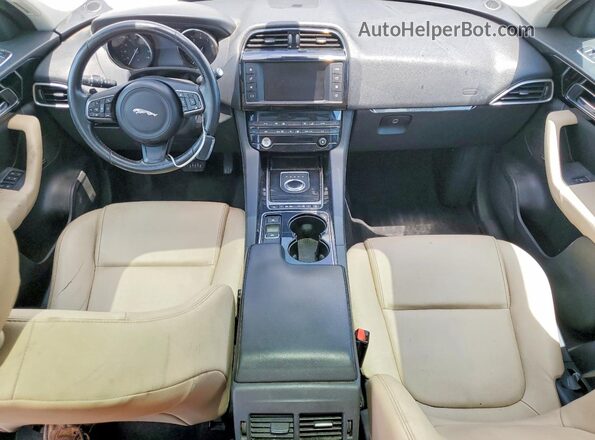 SADCJ2BV9HA493007 2017 JAGUAR F-PACE Белый Вид панели приборов