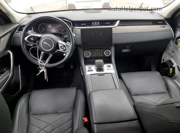 SADCJ2EXXNA701775 2022 JAGUAR F-PACE White Առջևի վահանակի տեսք