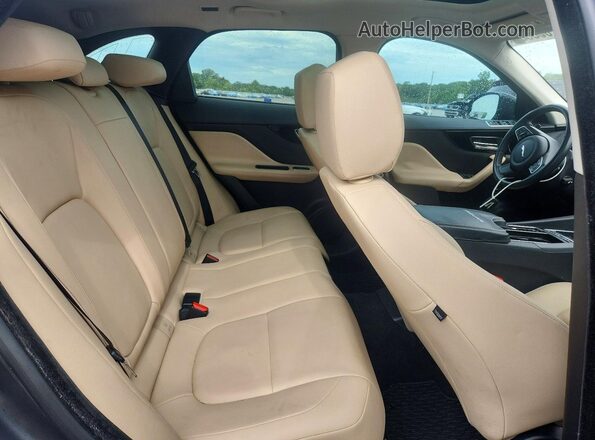 SADCJ2FN0JA254171 2018 JAGUAR F-PACE Blue Вид задньої частини салону
