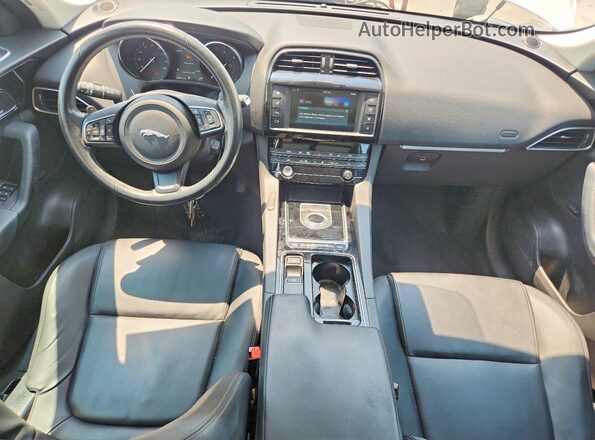 SADCJ2FN1JA299071 2018 JAGUAR F-PACE Белый Вид панели приборов