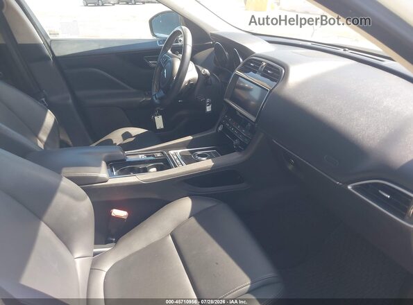SADCJ2FX0KA396281 2019 JAGUAR F-PACE White Widok wnętrza z przodu