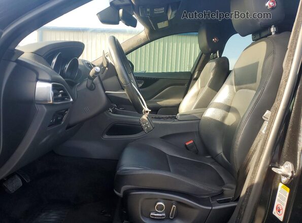 SADCJ2FX1LA630798 2020 JAGUAR F-PACE Черный Вид салона спереди
