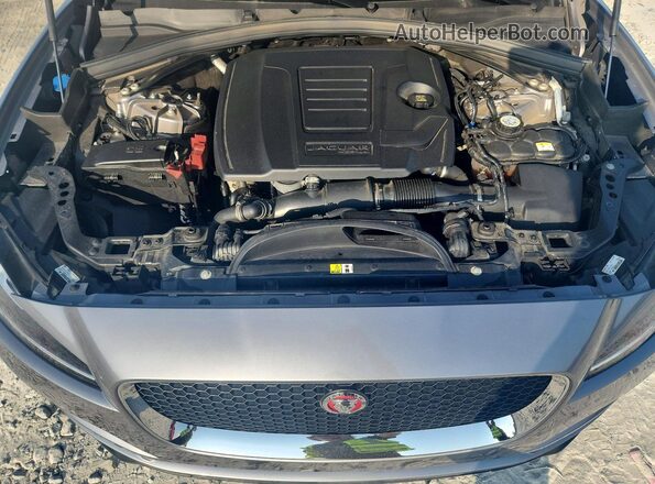 SADCJ2FX4LA636952 2020 JAGUAR F-PACE Gray Widok komory silnika