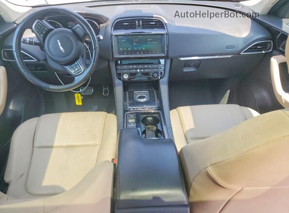 SADCJ2FX7KA391207 2019 JAGUAR F-PACE Black Widok deski rozdzielczej