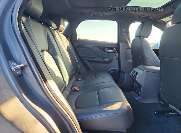 SADCJ2FX7LA661926 2020 JAGUAR F-PACE Black Вид задньої частини салону