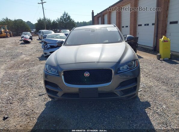 SADCJ2FX8JA268837 2018 JAGUAR F-PACE Gray Вид задньої частини салону
