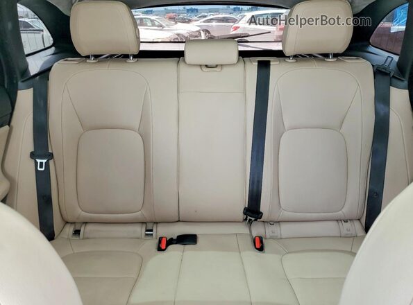 SADCJ2FX8LA655553 2020 JAGUAR F-PACE White Հետևի նստատեղերի տեսք