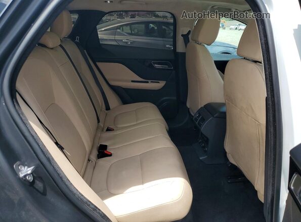 SADCJ2FX8LA655553 2020 JAGUAR F-PACE White Սալոնի հետևի տեսք