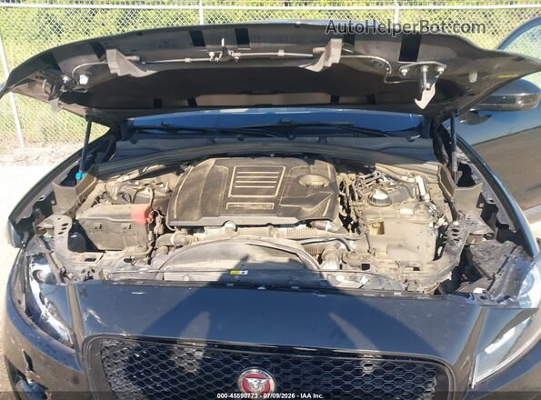 SADCJ2FX9LA656646 2020 JAGUAR F-PACE Black Rear view