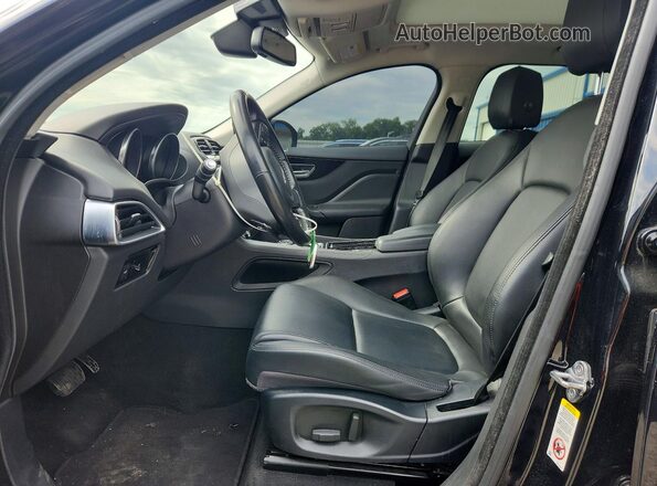 SADCJ2GX1JA237699 2018 JAGUAR F-PACE Black Вид салону спереду