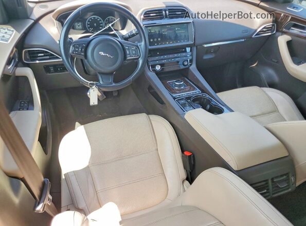 SADCK2BV0HA496455 2017 JAGUAR F-PACE White Առջևի վահանակի տեսք