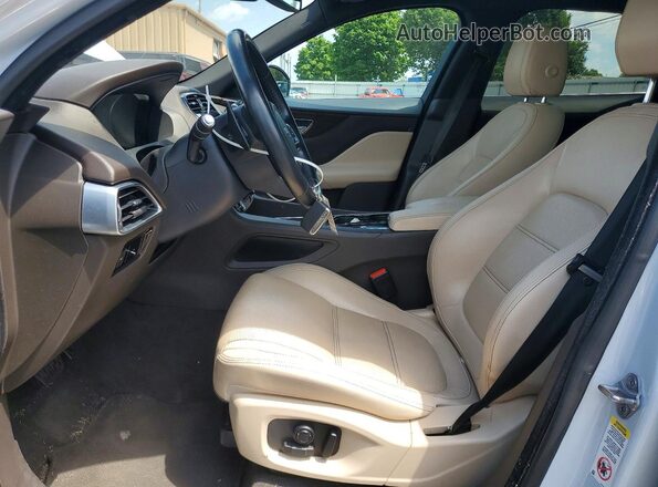 SADCK2BV0HA496455 2017 JAGUAR F-PACE White Սալոնի դիմացի տեսք