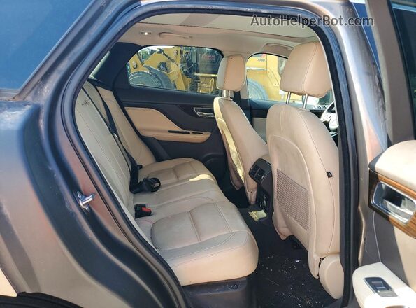 SADCK2BV1HA895844 2017 JAGUAR F-PACE Brown Widok tylnych siedzeń