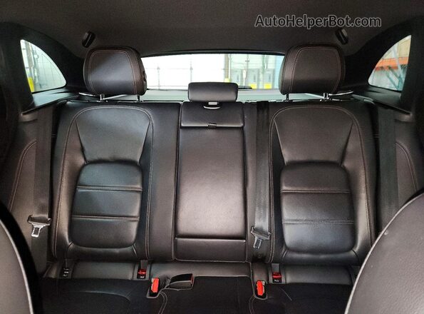 SADCK2BV3HA491217 2017 JAGUAR F-PACE Red Հետևի նստատեղերի տեսք