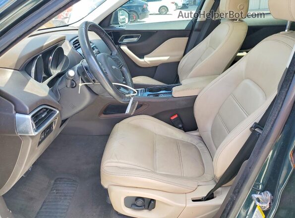 SADCK2BV9HA088634 2017 JAGUAR F-PACE Green Widok wnętrza z przodu