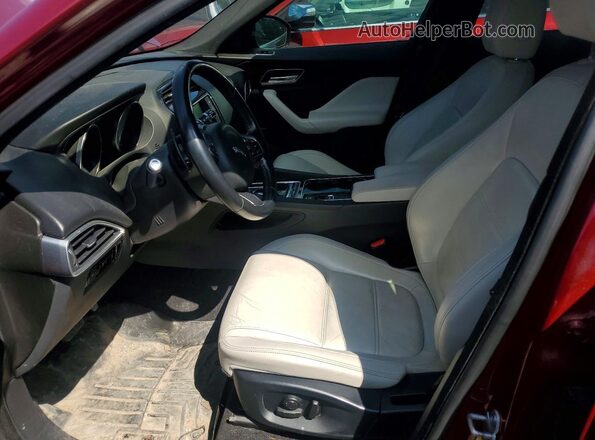 SADCK2BVXHA885720 2017 JAGUAR F-PACE Красный Вид салона спереди