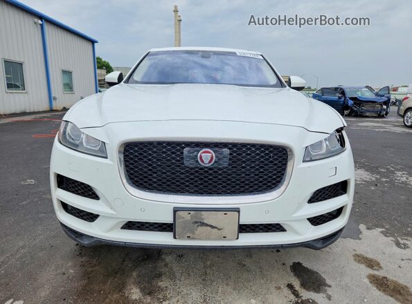 SADCK2FX7LA657503 2020 JAGUAR F-PACE White Widok z przodu