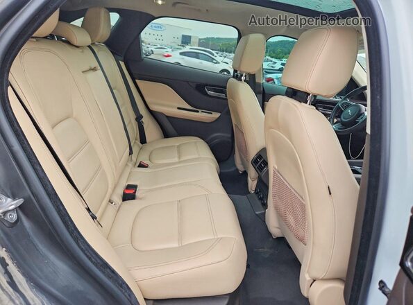 SADCK2FX7LA657503 2020 JAGUAR F-PACE White Widok tylnych siedzeń