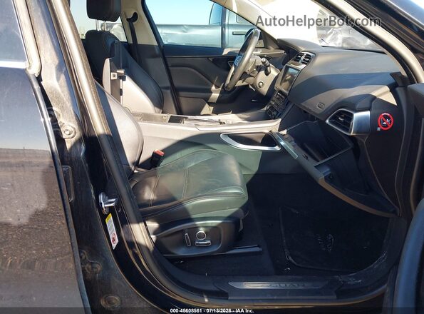SADCK2FX9KA392470 2019 JAGUAR F-PACE Black Вид салону спереду