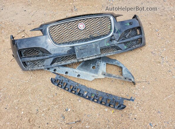 SADCK2GX9KA390488 2019 JAGUAR F-PACE Black VIN կոդի պիտակի տեսք
