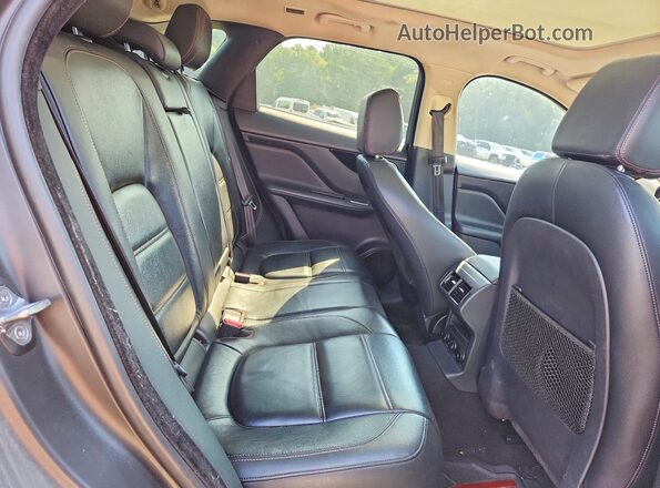 SADCK2GX9LA634769 2020 JAGUAR F-PACE Red Vista interior trasera