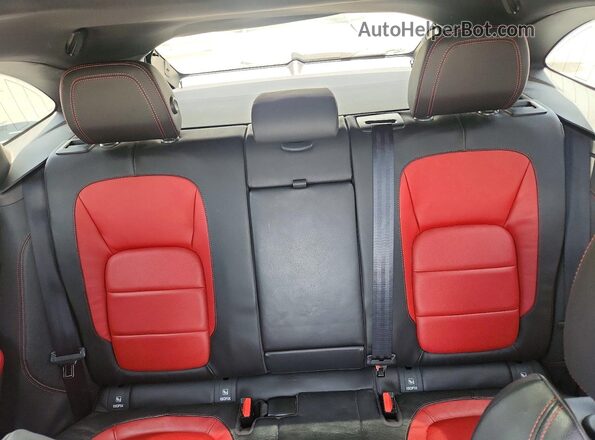 SADCL2BV1HA061991 2017 JAGUAR F-PACE Black Հետևի նստատեղերի տեսք