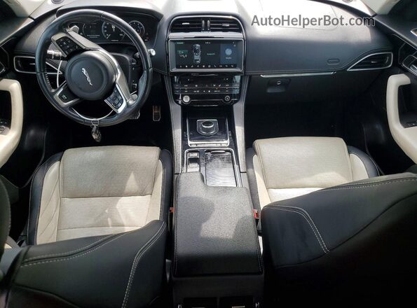 SADCL2EV2JA246570 2018 JAGUAR F-PACE Зеленый Вид панели приборов