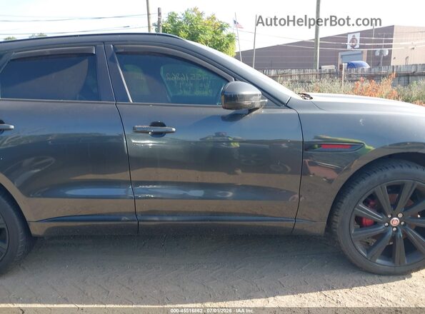 SADCM2FV5JA246171 2018 JAGUAR F-PACE Gray Rear interior view