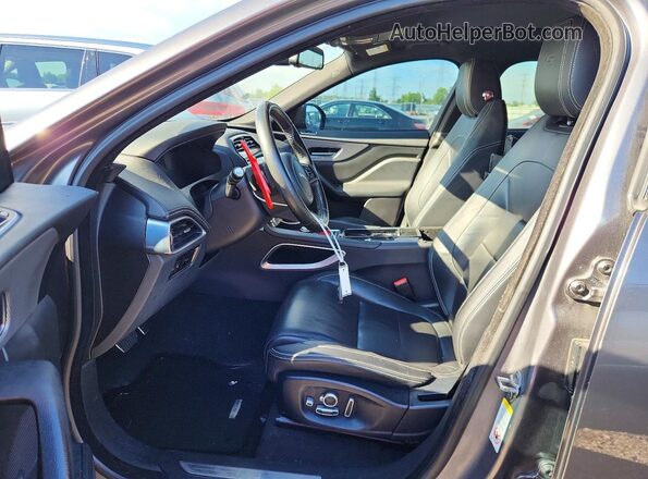 SADCM2FV5JA285634 2018 JAGUAR F-PACE Gray Widok wnętrza z przodu