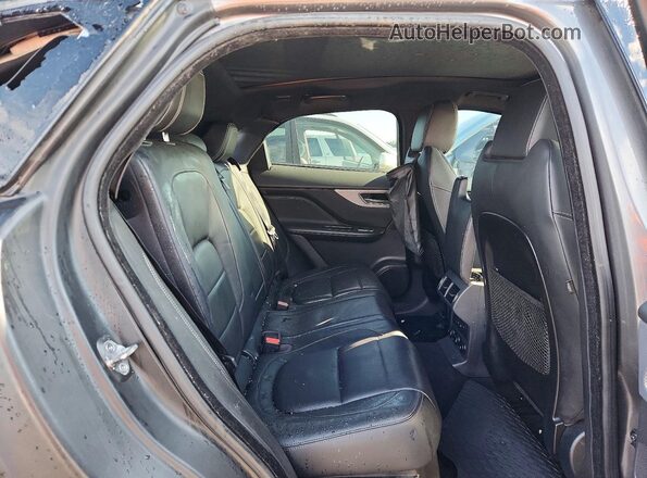 SADCM2FV5JA285634 2018 JAGUAR F-PACE Gray Widok tylnych siedzeń