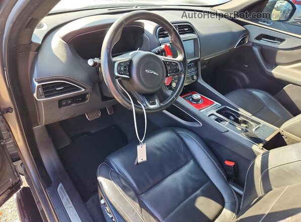 SADCM2FV5JA285634 2018 JAGUAR F-PACE Gray Widok deski rozdzielczej
