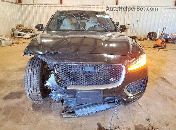 SADCM2FV9JA271218 2018 JAGUAR F-PACE Black Widok z przodu