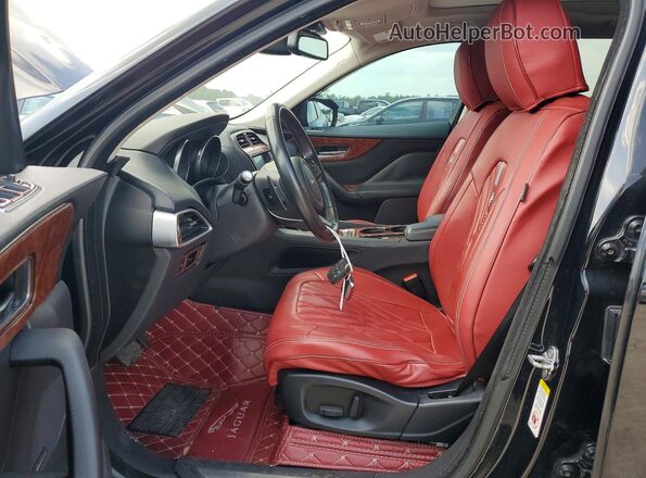 SADCS2BVXHA496429 2017 JAGUAR F-PACE Черный Вид салона спереди