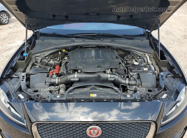SADCS2BVXHA496429 2017 JAGUAR F-PACE Черный Вид подкапотного пространства