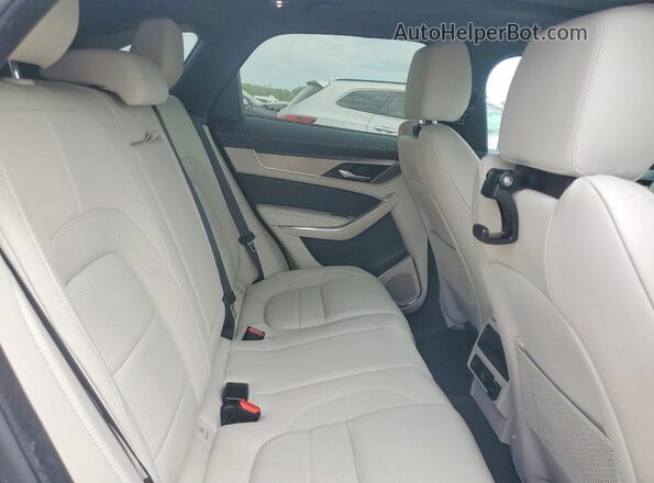 SADCT2EX1RA739749 2024 JAGUAR F-PACE Black Vista interior trasera