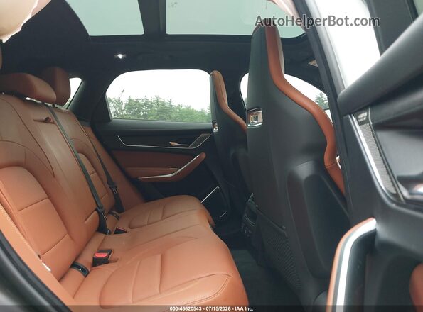 SADCT2FU1SA746145 2025 JAGUAR F-PACE White Vista de la etiqueta del VIN