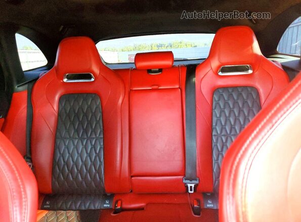 SADCZ2EE6LA634984 2020 JAGUAR F-PACE Black Rear seats view