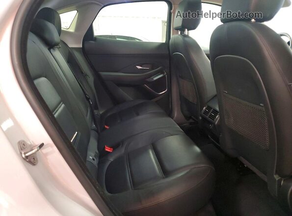 SADFJ2FX2J1Z29615 2018 JAGUAR E-PACE White Вид задньої частини салону