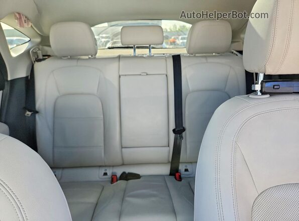SADFP2FX0M1024292 2021 JAGUAR E-PACE White უკანა სავარძლების ხედი